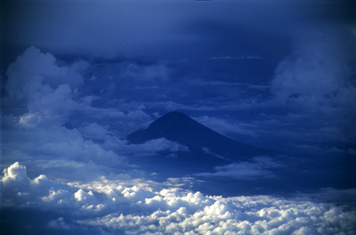 Photo: 2000. Shimanto, Japan, Nikon F100, AF Nikkor 35-105mm F3.5-4.5D, Fuji-Film
