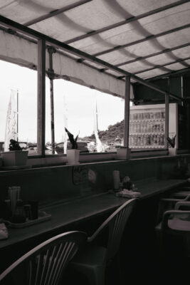 Photo: "Sea side tempura shop." 2023. Okinawa, Japan, Fujifilm X-Pro2, Fujifilm M Mount Adaptor + Carl Zeiss Biogon T*2,8/28 ZM
